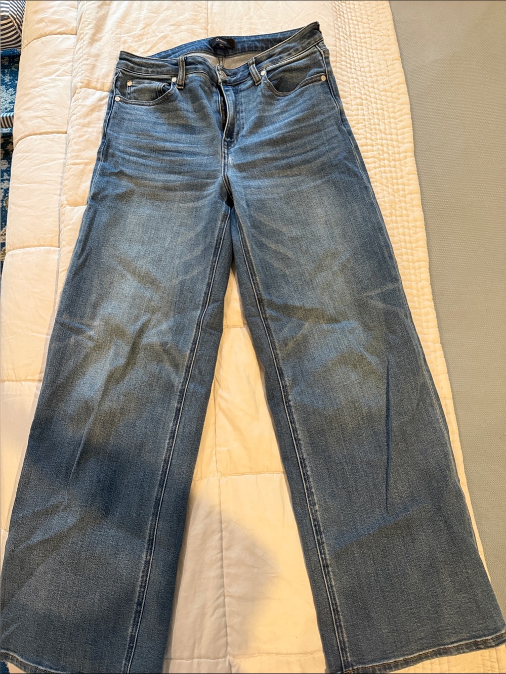 Quince stretch Wide-Leg Jeans in Medium Blue Wash